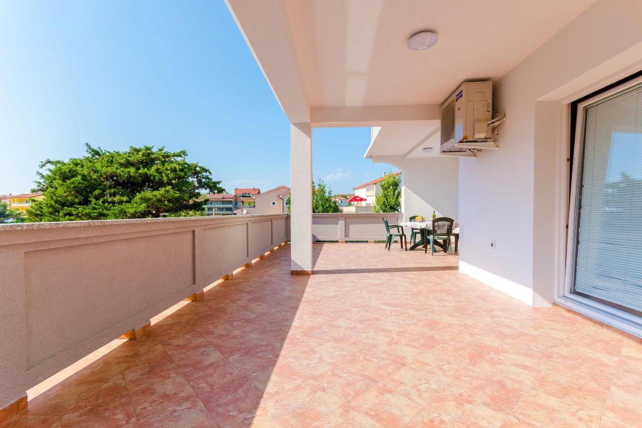 Apartments Ruza-Rajska Beach Lopar Luaran gambar