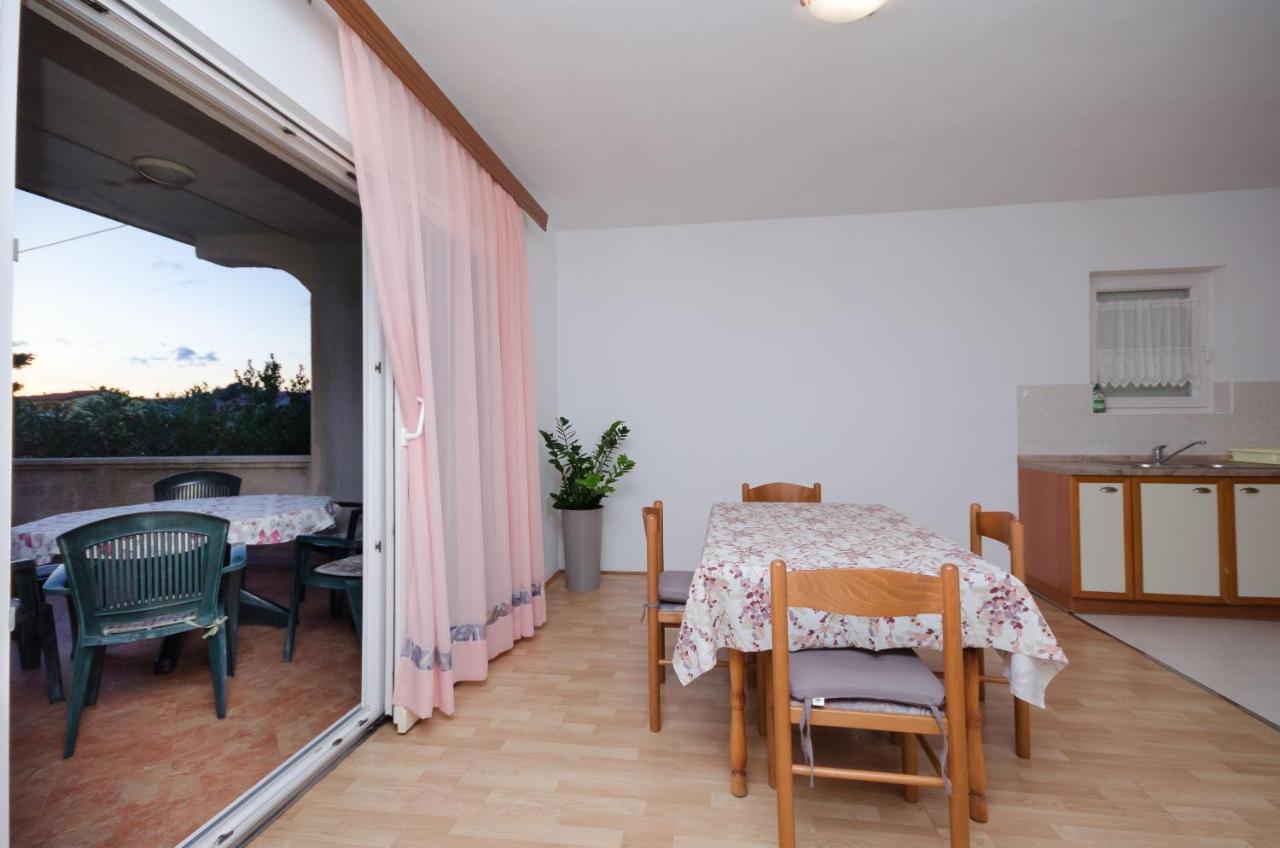Apartments Ruza-Rajska Beach Lopar Luaran gambar